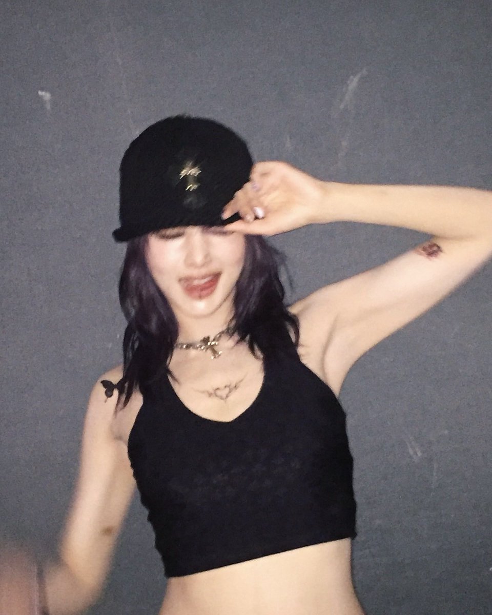 민니.mp4 tweet media