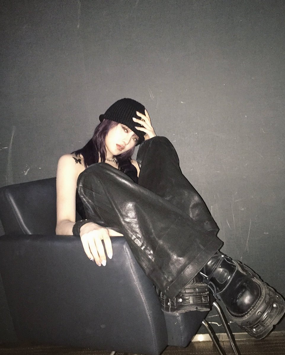 민니.mp4 tweet media