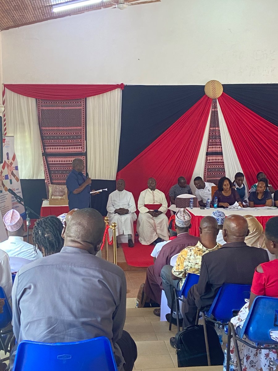 KammySaralyne's tweet photo. Let’s adopt comprehensive sexuality education, guided by values, truth, and respect.
Youthful pastors and faith leaders can lead peer sessions that educate and empower.
#Faith4Change #FaithAction #ShiftingNorms @FaithtoActionet
@kilifi_youth
@Youth_Dare
@SUPKEM1 https://t.co/X43OAie03c