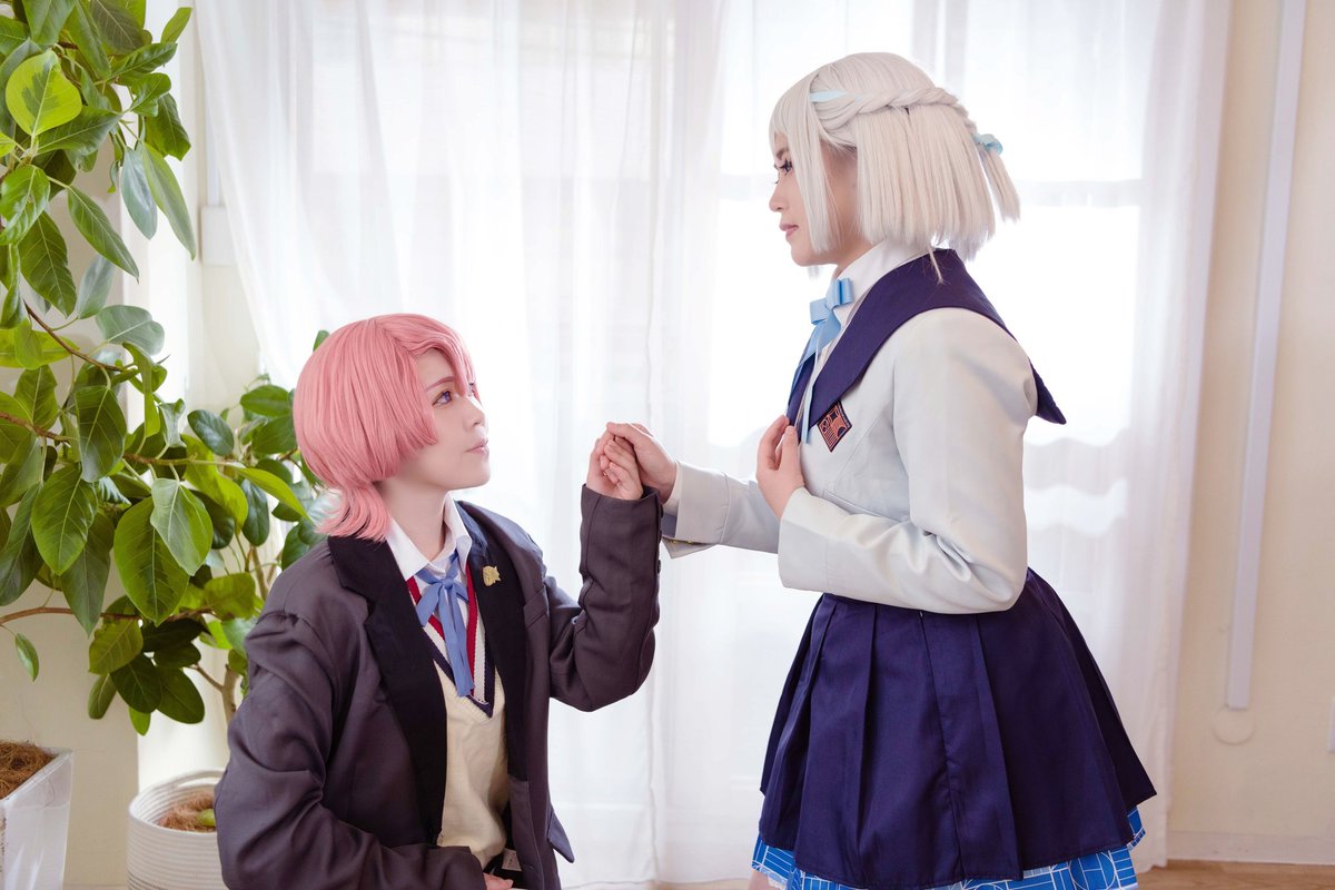 omiomii0416's tweet photo. ※ コスプレ cosplay ※
✧••┈┈┈┈┈┈••✧
まるで王子様みたいな
✧••┈┈┈┈┈┈••✧

学園アイドルマスター
有村麻央 :おみぃ
葛城リーリヤ :ツバサさん

photo リダーさん
#学マスあわせ250419 https://t.co/DxIDU6L9dX
