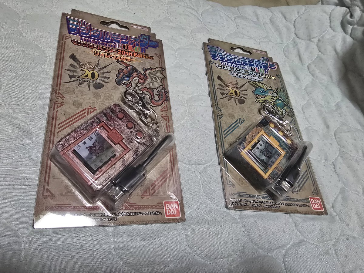ViVi_708's tweet photo. 届いたぞー！
デジモンハン！
ゆっくり育てるぞぉい https://t.co/jRWBo3vL7i