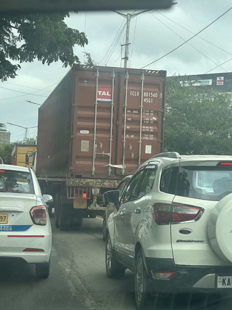 Sandeepagg74's tweet photo. @CPBlr @WFRising can something be done to avoid trucks at peak hours. Please see pictures at 4:30 pm on Friday outside Manipal hospital Whitefield. https://t.co/rlk1K3JVa4