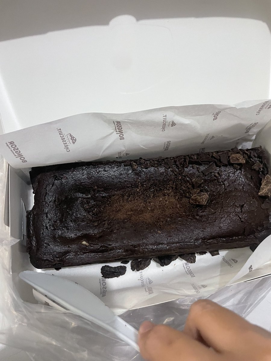 narinaaf_'s tweet photo. gagal diet🥹 https://t.co/KhCopXC4IO