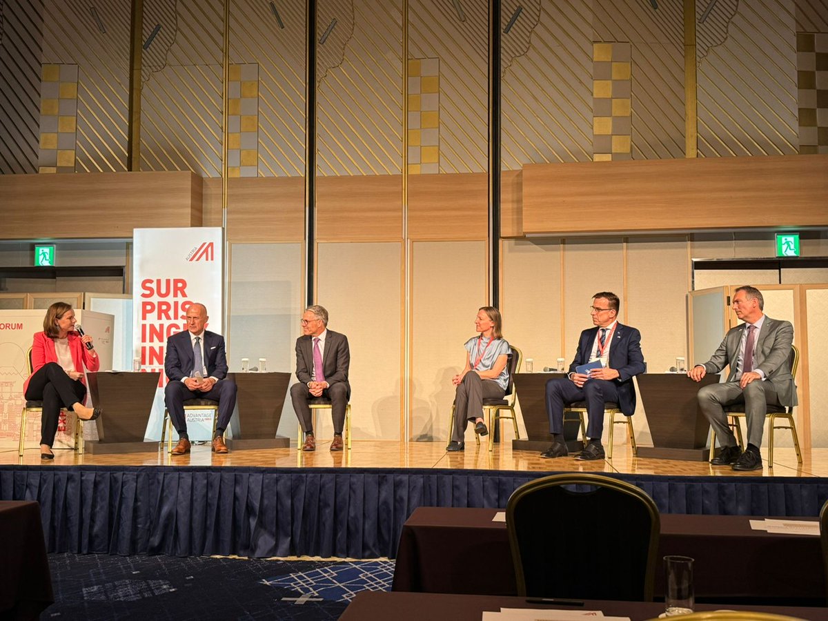 Faculty of Technical Chemistry, TU Wien (@chemistry_tuw) on Twitter photo 🇯🇵Power moves in Tokyo - Day4!
TU Wien at the 🇦🇹–🇯🇵 Business Forum w/ President <a href="/vanderbellen/">Alexander Van der Bellen</a> .
Peter Ertl on stage on innovation & global chemistry impact.
Evening: high-level talks at the embassy w/ Minister Hattmannsdorfer.
#TUWien #chemistry_tuw 🇯🇵Power moves in Tokyo - Day4!
TU Wien at the 🇦🇹–🇯🇵 Business Forum w/ President <a href="/vanderbellen/">Alexander Van der Bellen</a> .
Peter Ertl on stage on innovation & global chemistry impact.
Evening: high-level talks at the embassy w/ Minister Hattmannsdorfer.
#TUWien #chemistry_tuw