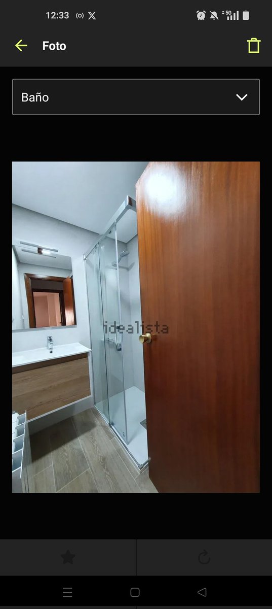 Rixon_ag's tweet photo. Holiii, busco compañeros de piso en Granada. Tengo dos habitaciones libres (cada una con cuarto de baño propio). El piso está situado por la zona de Plaza de Toros. Son 300€. El piso tiene plaza de garaje, piscina y un gato chulísimo https://t.co/9JyzE7OiYh