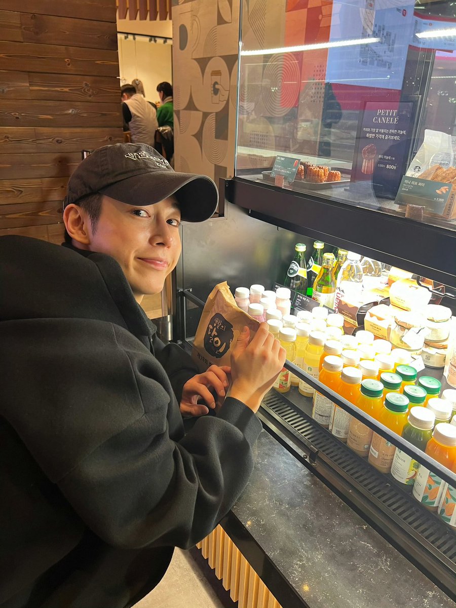 SF9_China's tweet photo. Dawon weibo update

You’ve been working so hard today, 520🫶

https://t.co/ARjZX6dhB5…

#SF9 #에스에프나인 #다원 #DAWON #ダウォン #李达渊 https://t.co/QsJoKC3yV5
