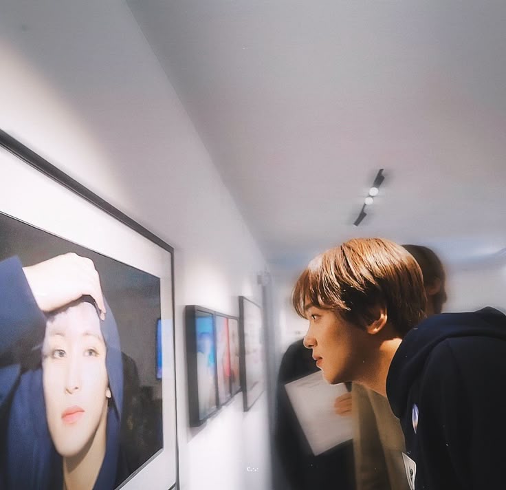 aebcalla's tweet photo. 𝐓𝐓𝐌 (𝐓𝐞𝐦𝐚𝐧 𝐓𝐚𝐩𝐢 𝐌𝐚𝐬𝐚 '𝐌𝐮𝐬𝐮𝐡𝐚𝐧?') #Lynoacelau

Kisah Arzhel yang berjuang mati-matian untuk merebut kembali cintanya yang tidak pernah ia anggap selama ini. 

"Bilangnya gapapa. Tapi kok Lyno marah kalo Acel sama yang lain? Acel salah apa?" - Arzhel Salvilus https://t.co/z9jifNOwZn