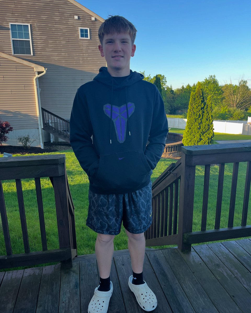 meli8sun's tweet photo. Last day of 8th grade/Middle School! Off to DC next week! https://t.co/j9WtT8Qzal