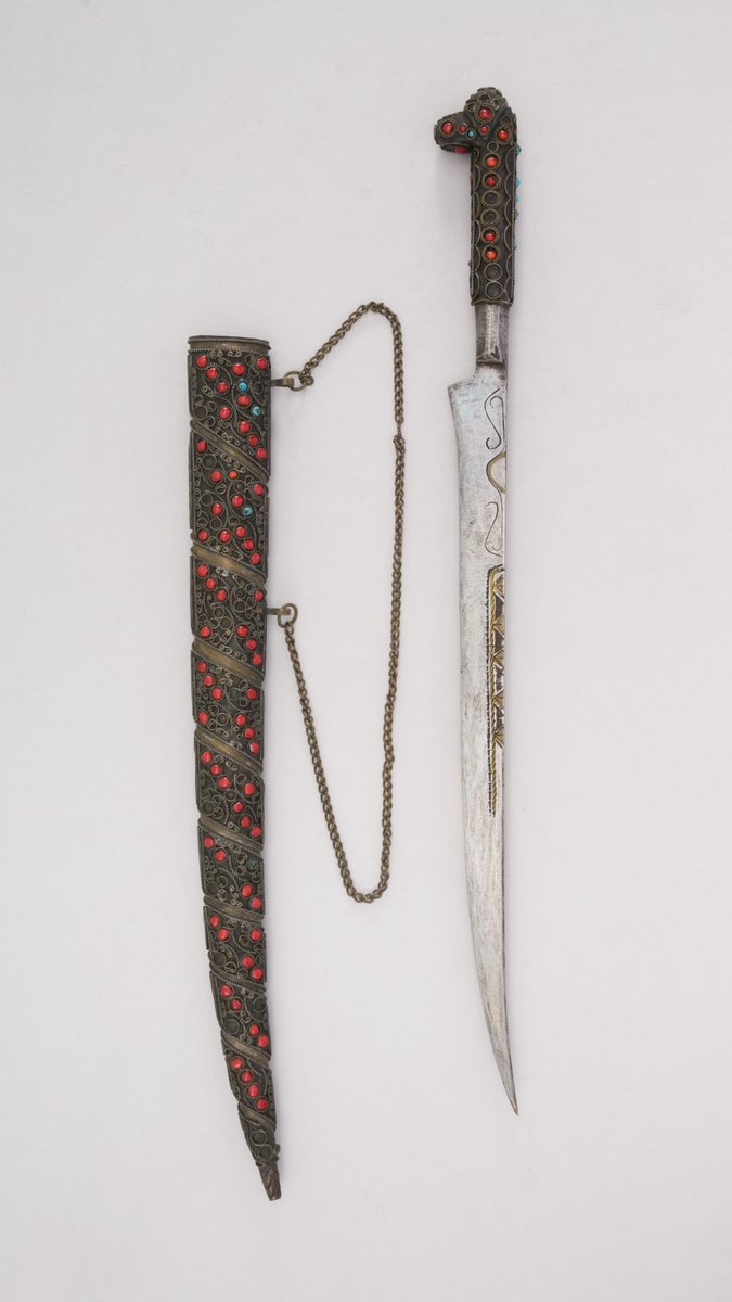 Dagger (Flyssa) with Sheath 🗡️
Kabyle, Algeria 🇩🇿✨
18th century