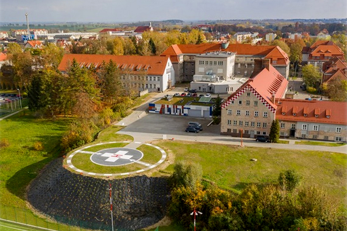 Grupa American Heart of Poland (@ahp_paks) on Twitter photo Szpital w Sztumie, <a href="/AHP_PAKS/">Grupa American Heart of Poland</a>, uzyskał dofinansowanie z Krajowego Planu Odbudowy. Pieniądze zostaną przeznaczone na rozbudowę i modernizację Zakładu Opiekuńczo-Leczniczego. W ramach projektu przebudowany zostanie obecny budynek rehabilitacji, powstanie tam Zakład Szpital w Sztumie, <a href="/AHP_PAKS/">Grupa American Heart of Poland</a>, uzyskał dofinansowanie z Krajowego Planu Odbudowy. Pieniądze zostaną przeznaczone na rozbudowę i modernizację Zakładu Opiekuńczo-Leczniczego. W ramach projektu przebudowany zostanie obecny budynek rehabilitacji, powstanie tam Zakład