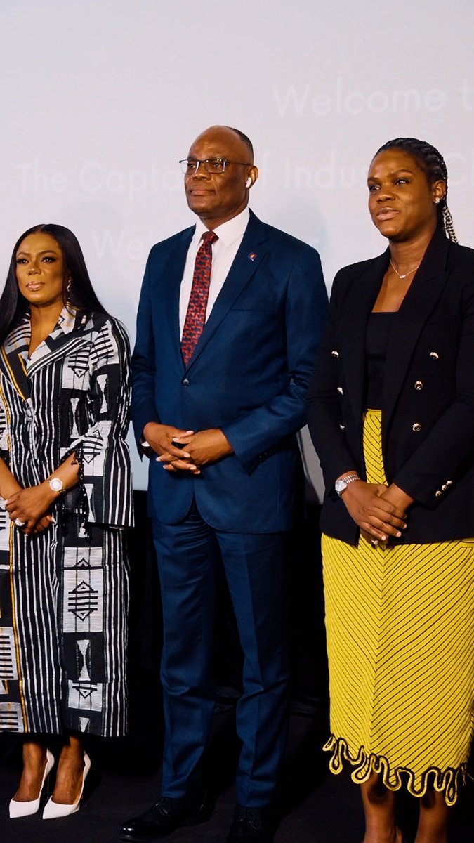MentorIntroAfr's tweet photo. Clarity. Confidence. Courage.
Our Captains of Industry are ready.

Big thanks to Mrs. Mojisola Hunponu-Wusu, Mr. Chris Ofikulu, and our founder Fola Niyi-Duale: Be bold. Go forth. Light another candle.

#MentorIntroAfrica #LeadershipInMotion #PowerMoves #WoodhallCapital https://t.co/wtA6JD6RQd