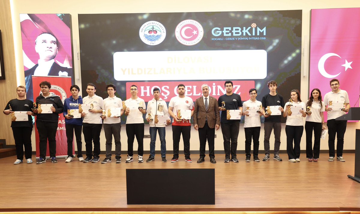 Gururla izlediğimiz gençlerimizin azmi ve başarıları bizleri ziyadesiyle mutlu etti. 

Bu anlamlı günde emeği geçen herkese teşekkür ediyor, yıldızlarımızın yolunun hep açık olmasını temenni ediyorum.

#BuŞehirHepimizin