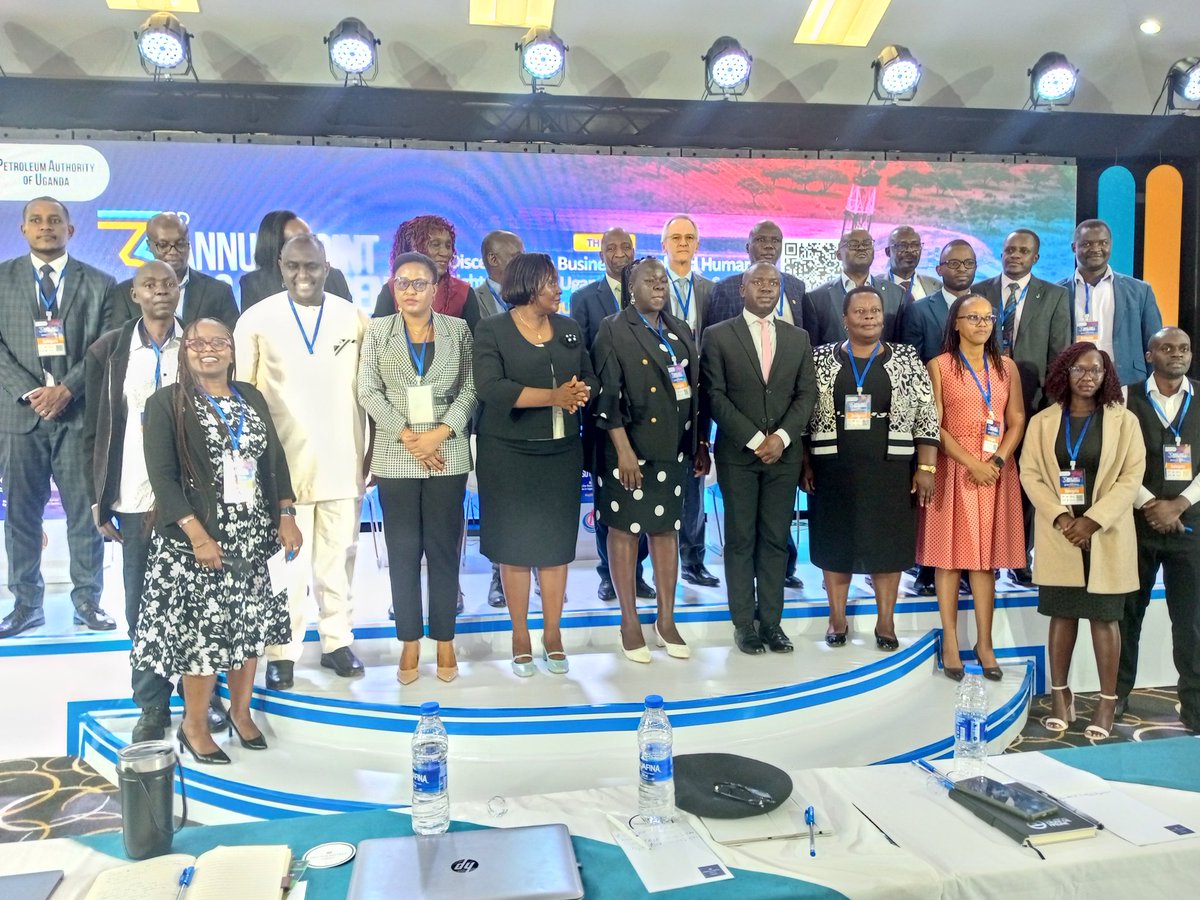 ACODE Uganda (@acode_uganda) on Twitter photo We would like to thank <a href="/GovUganda/">Government of Uganda</a> and the Joint venture partners for the smooth working relationship with the #CivilSociety to deliver beneficial oil and gas sector for our country.-<a href="/ABainomugisha1/">Arthur Bainomugisha</a>- ED ACODE
#UgOilCSOMeet We would like to thank <a href="/GovUganda/">Government of Uganda</a> and the Joint venture partners for the smooth working relationship with the #CivilSociety to deliver beneficial oil and gas sector for our country.-<a href="/ABainomugisha1/">Arthur Bainomugisha</a>- ED ACODE
#UgOilCSOMeet