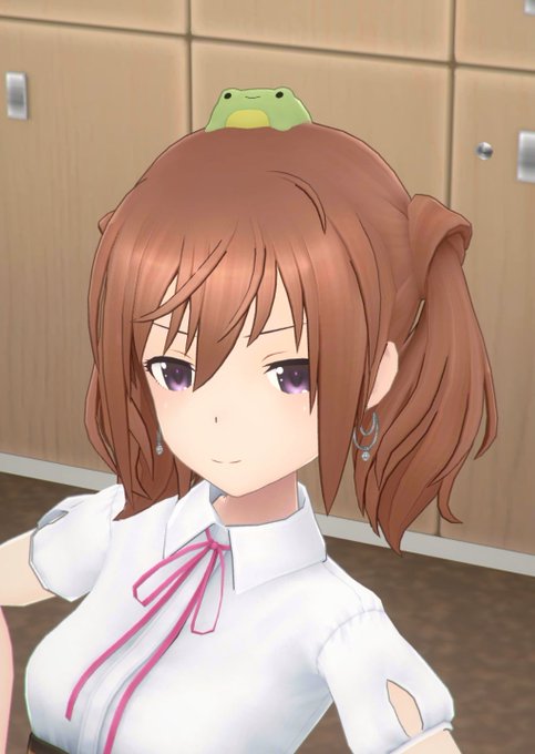 今月のアリスギアマガジン付録はやわらかえる。。。やわらかえる。。。?
てっきり卓上マスコットか何かかと思ったんですが、頭に乗るんですね
なんか。。。かわいいな。。。 