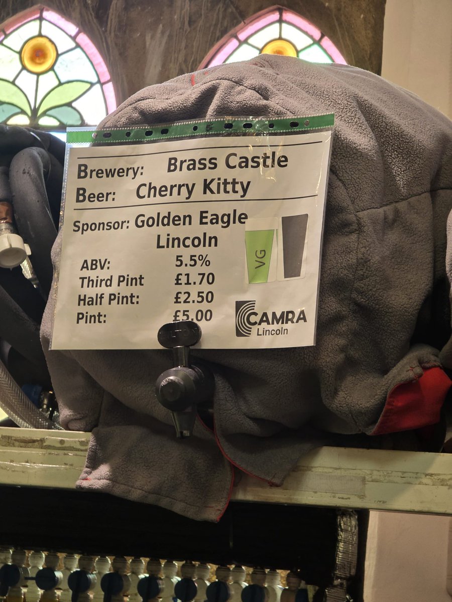 lincolnpubman's tweet photo. Couple of the #Vegan ales available @Lincoln_CAMRA Beer Festival this weekend.
Sponsored by @goldeneagle001
@BrassCastleBeer Cherry Kitty
@MagpieBrewery Thieving Rogue
#Hoptastic https://t.co/Ky8C0VAJ1K