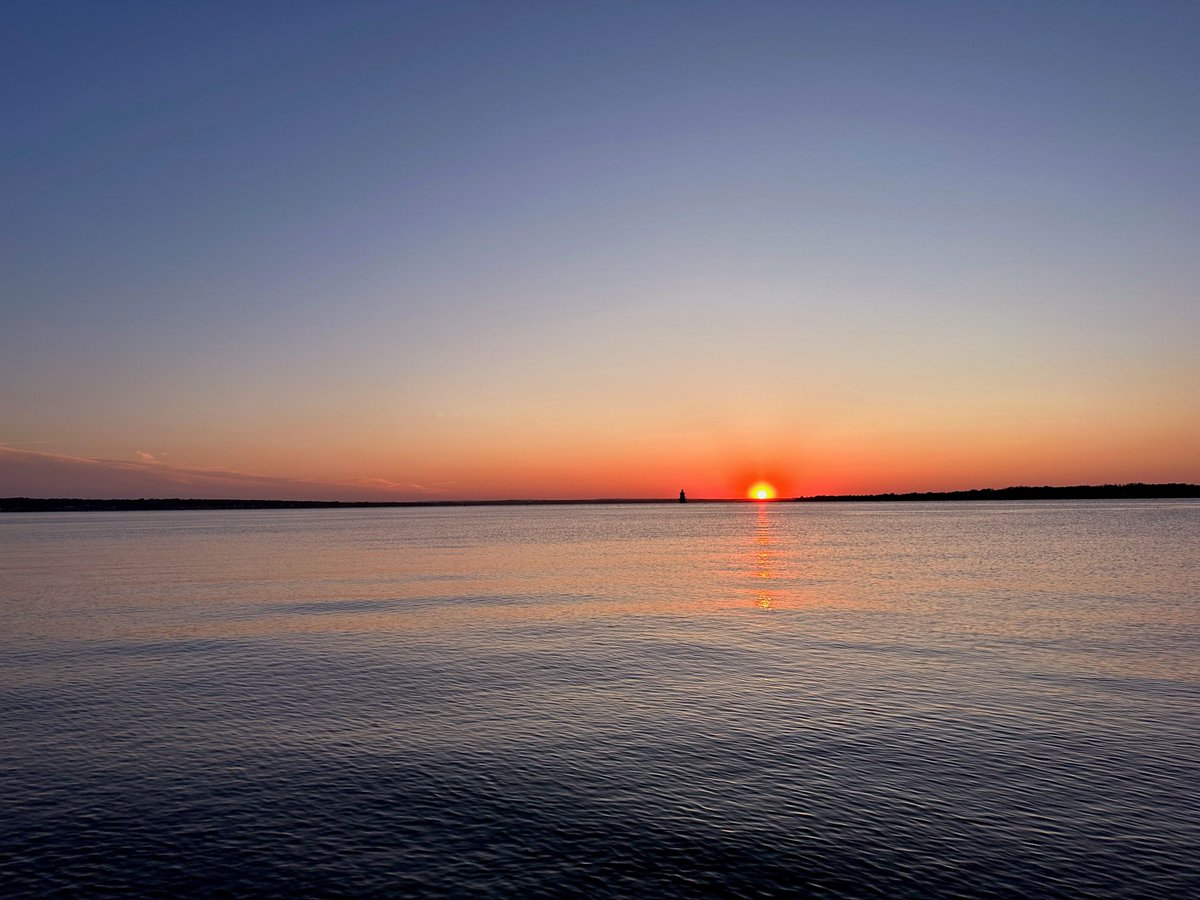 gregorygteves's tweet photo. Coastal Textures
#Photography
#NaturePhotography
#TexturePhotography
#OutdoorPhotography
#VisualPoetry
#PhotographicArt
#MinimalNature
#StillLifeNature
#OrganicShapes
#EarthTextures
#NaturalComposition
#FoundTextures
#Eastcoastkin 
#Sunset https://t.co/2qGamekLWQ