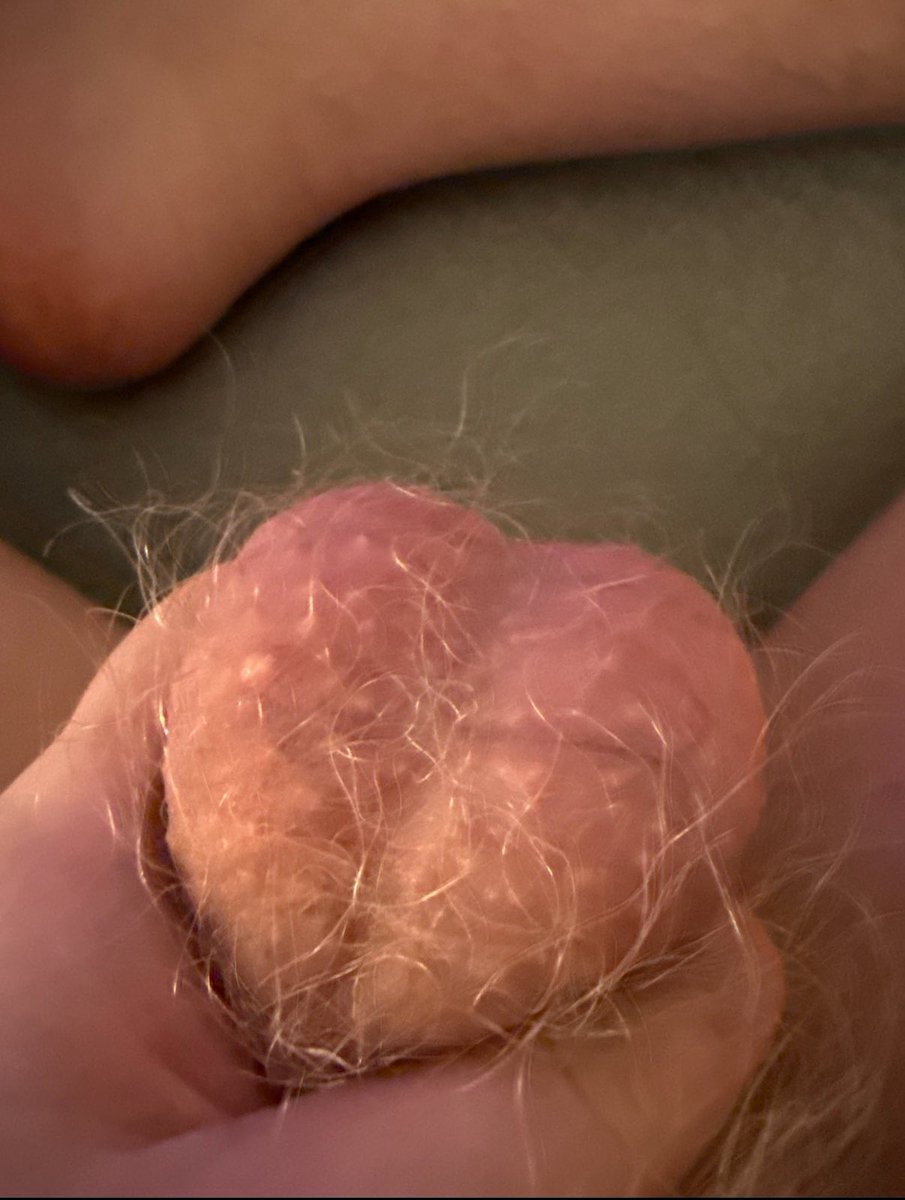 PupZote's tweet photo. My balls make a cute little heart 

ALTERNATIVE CAPTION: los huevos https://t.co/PIQpW8tgls