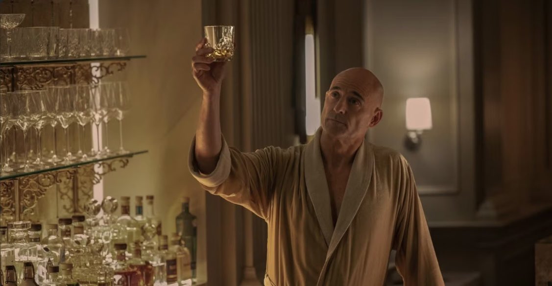 ritoasilo's tweet photo. My 1-on-1 interview with #MarkStrong about #nineperfectstrangers

@dollydeleon #chaifonacier @PrimeVideo @primevideoph @hulu 

Read the story: https://t.co/mwe3Mb2mN3 https://t.co/isr5UvdP5f
