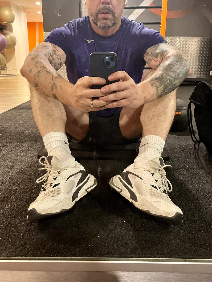 SebChouba's tweet image. 4eme séance de la semaine faite 💪. @MaxCoachsportif Summer body on going 🤣