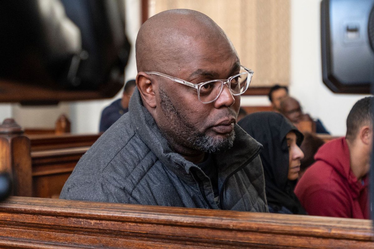 [BREAKING] R1 billion tender fraud charges against former Cape Town MMC Malusi Booi and co-accused withdrawn.

#Newzroom405