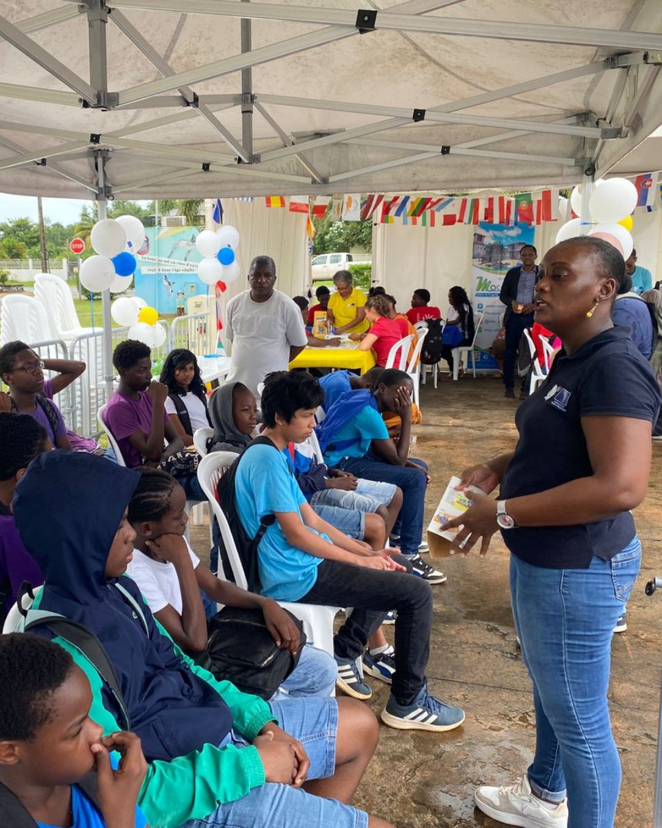 EuropeEnGuyane's tweet photo. Journée de l’🇪🇺 à Macouria !

Alors que les plus jeunes partent à la conquête du continent, les plus grands font leur retour d’expérience sur leur séjour Erasmus  ✨

#fondseuropeens #moisdeleurope #guyane #europeenguyane #erasmus https://t.co/ZHUQtIJwf8