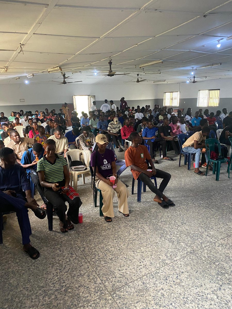 bchainAAUA's tweet photo. Yesterday, history was made within the halls of SUB building in AAUA.

The very first physical web3 meetup held in Akungba held. 

AAUAITES pulled up in numbers🔥🔥🔥🔥

If you were there, comment what session you enjoyed. https://t.co/oURQRHR9wt