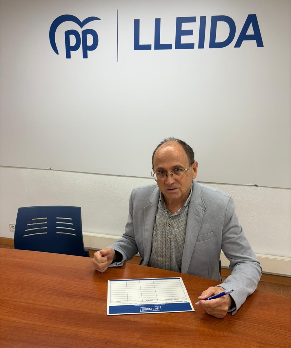 ManelPP23's tweet photo. Mi aval a Alberto Núñez Feijóo, porque confiamos en el futuro de España. Su serenidad, experiencia y compromiso lo hacen el líder que el país necesita. @NunezFeijoo Una apuesta firme por el cambio necesario y + con esperanza y determinación. ¡Juntos lo haremos posible!❤️ https://t.co/nkET97JJ3l