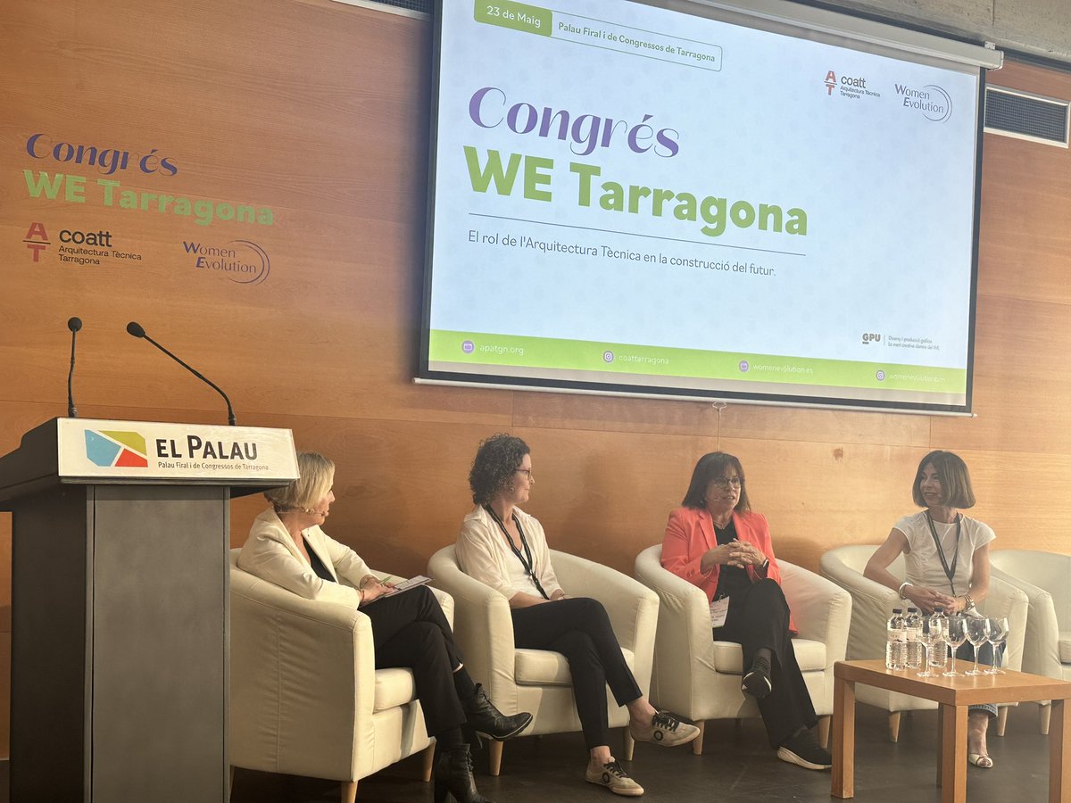 WomenBcn's tweet photo. 📣⭐️ Taula rodona 👩‍💼 Lideratges referents en el sector de la Química de Tarragona amb la participació de 
Sra. Núria Blasco. #Tepsa
Sra. Montserrat Vallverdú. #Repsol
Sra. Pilar Salvá Bestué #Basf 
@coattarragona #SectorQuímic #Lideratge #Tarragona #DonesReferents https://t.co/MvacBrWnLG