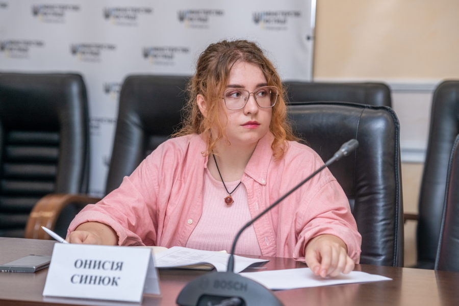 EuropeanWith's tweet image. Meeting on abducted Ukrainian children (Zoom, 30 May, 18.00 CET)   

Panelists:  
- Kateryna Rashevska, from RCHR (@RchrSev)
- Onysia  Syniuk, from ZMINA (@zminaUkraine)
- Mykola Komarovskyi, from KHPG (@khpg)    

Zoom link (registration here):
us02web.zoom.us/meeting/regist…