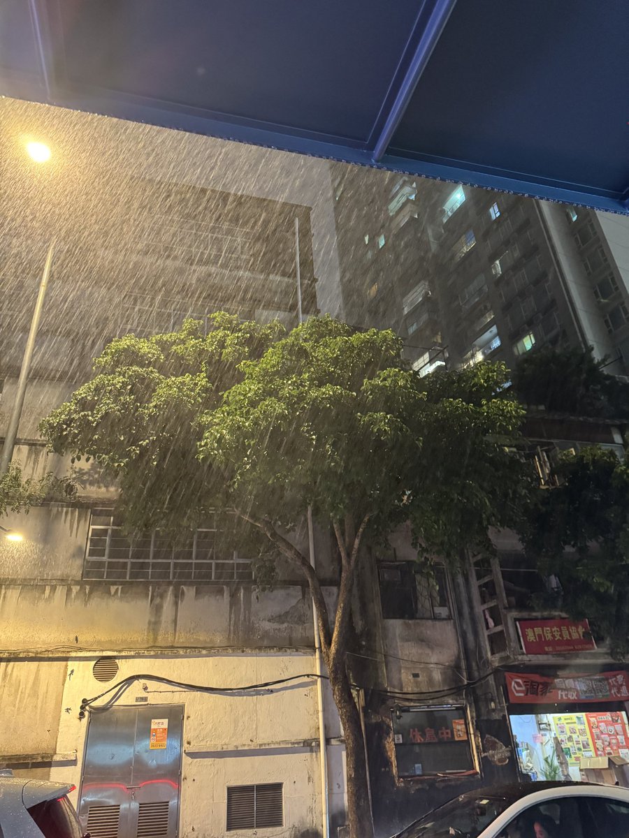 真係要咁樣蝦我咩，無啦啦落狗屎🫠