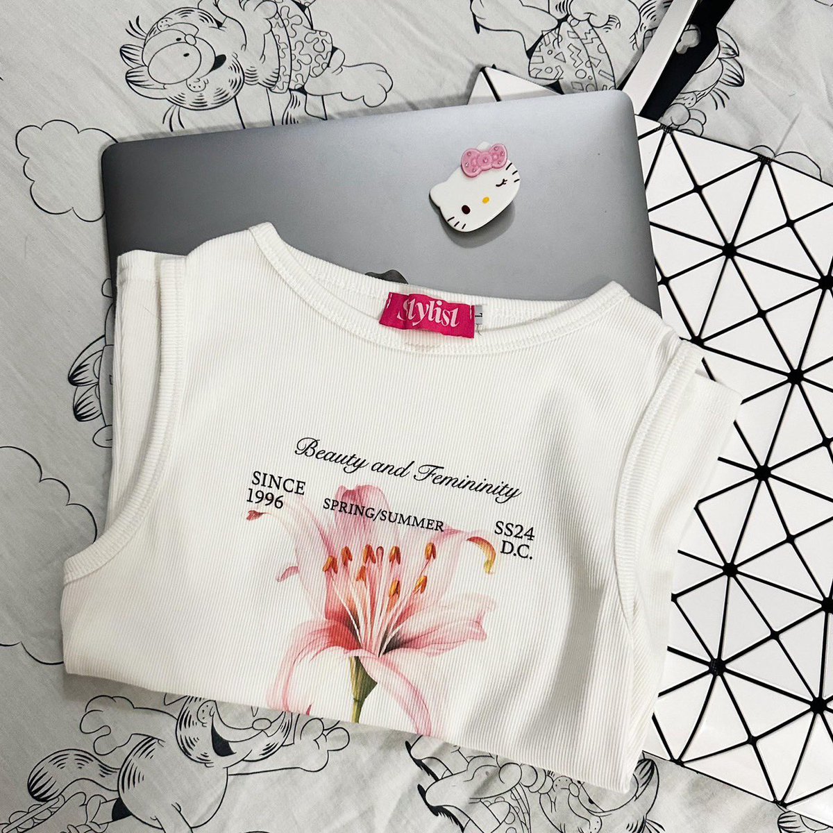 รับฝากขายเสื้อผ้า 🍰 🍓🐬🌷 tweet media