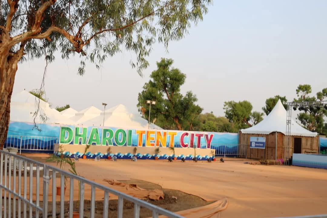 dharoiadventure's tweet photo. મુખ્યમંત્રી શ્રી ભૂપેન્દ્રભાઈ પટેલે પ્રવાસન મંત્રી શ્રી મુળુભાઈ બેરા તેમજ અન્ય મહાનુભાવોની ઉપસ્થિતિમાં ધરોઈ ડેમ ખાતે રાજ્યના પ્રથમ એવા 'ધરોઈ એડવેન્ચર ફેસ્ટ'નો શુભારંભ કરાવ્યો…

@GujaratTourism 
#GujaratGovernment  #dharoiadventurefest #Dharoi #adventurefest https://t.co/F6VNmQBL8b