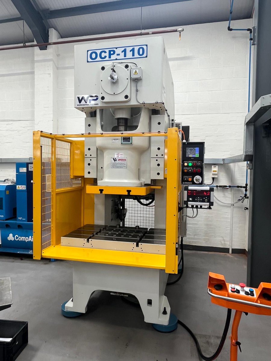 Commissioning completed ready for customer training . A great way to end another busy week for Worcester Presses😁🛠

📞 For more information call us: 01384 392 266 

📧 Email our sales team: sales@worcesterpresses.co.uk

#Metalstamping #Presses #Stockmachines #Automotive