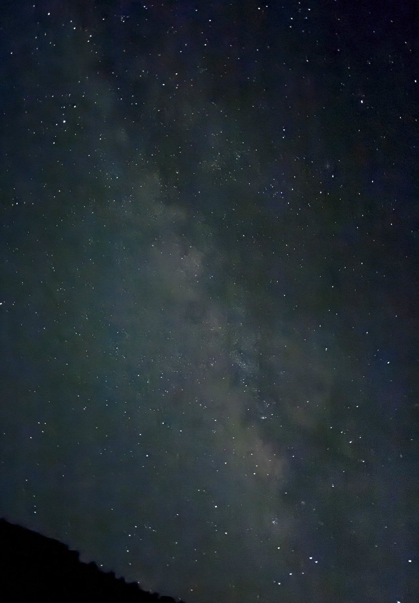 bornanomad's tweet photo. Milky Way as seen from northern New Mexico … https://t.co/kLEk9LVkLc
