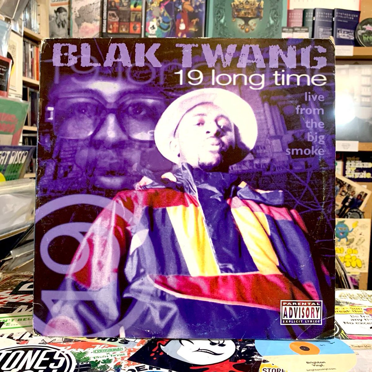 RarekindRecords's tweet photo. 19 Long Time ๐ฅ๐ฅ๐ฅLandmark 1998 Blak Twang longplayer on Sound of Money โฅ๏ธโฅ๏ธโฅ๏ธ
#blaktwang #19longtime #soundofmoneyrecords #ukhiphop #tonyrotten #redletters #donttest #shhhooosh https://t.co/FCjlXnxs7I