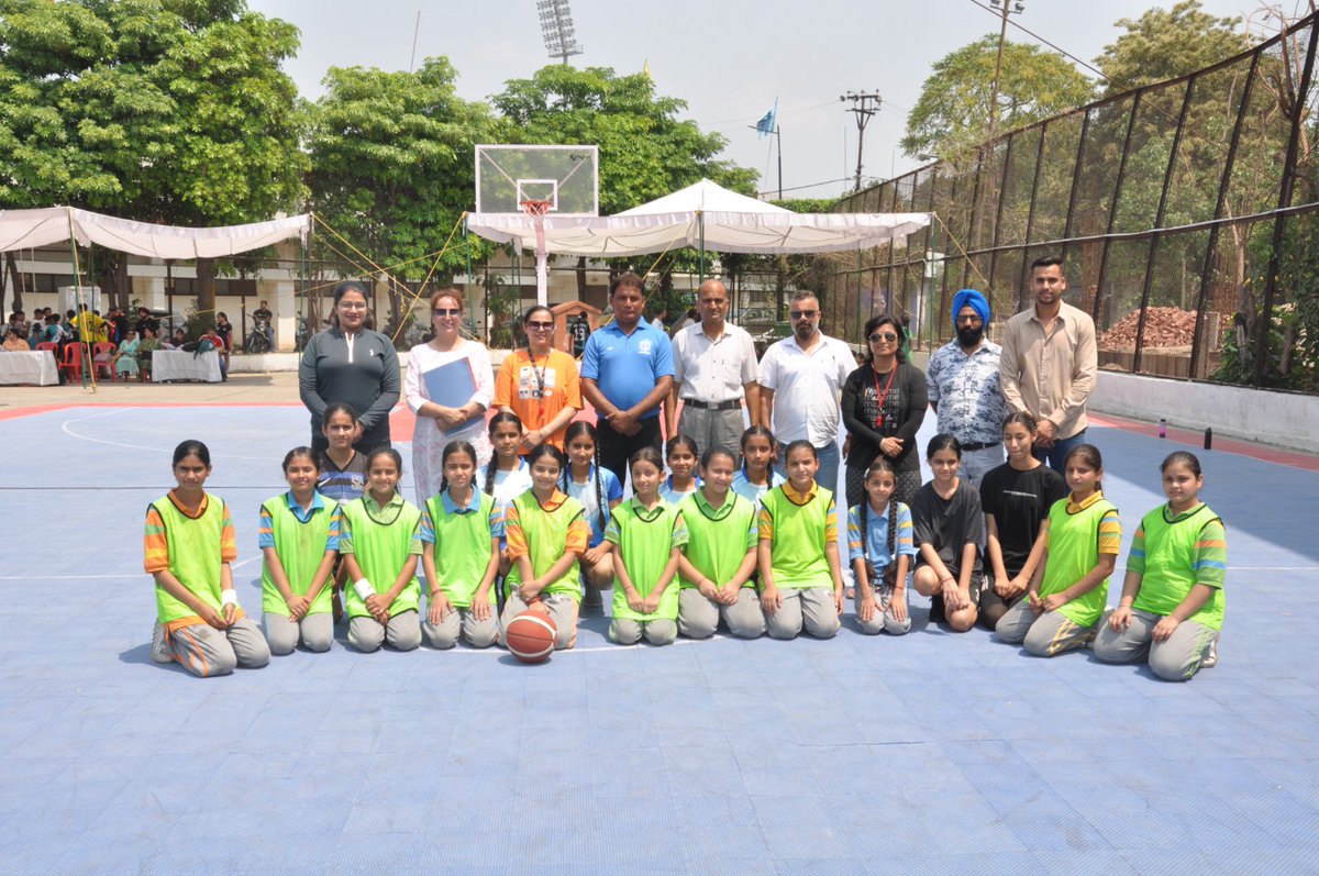 DyssoJ's tweet photo. YS&amp;S District Jammu Shines in mega sports events, organized, under the patronage of Worthy Director general youth services and sports, JkUT, and under the able guidance of of Joint Director, YSS  along with overall supervision of Dysso Jammu sh Sukh Dev RaJ Sharma. https://t.co/XxbCe2NNxv