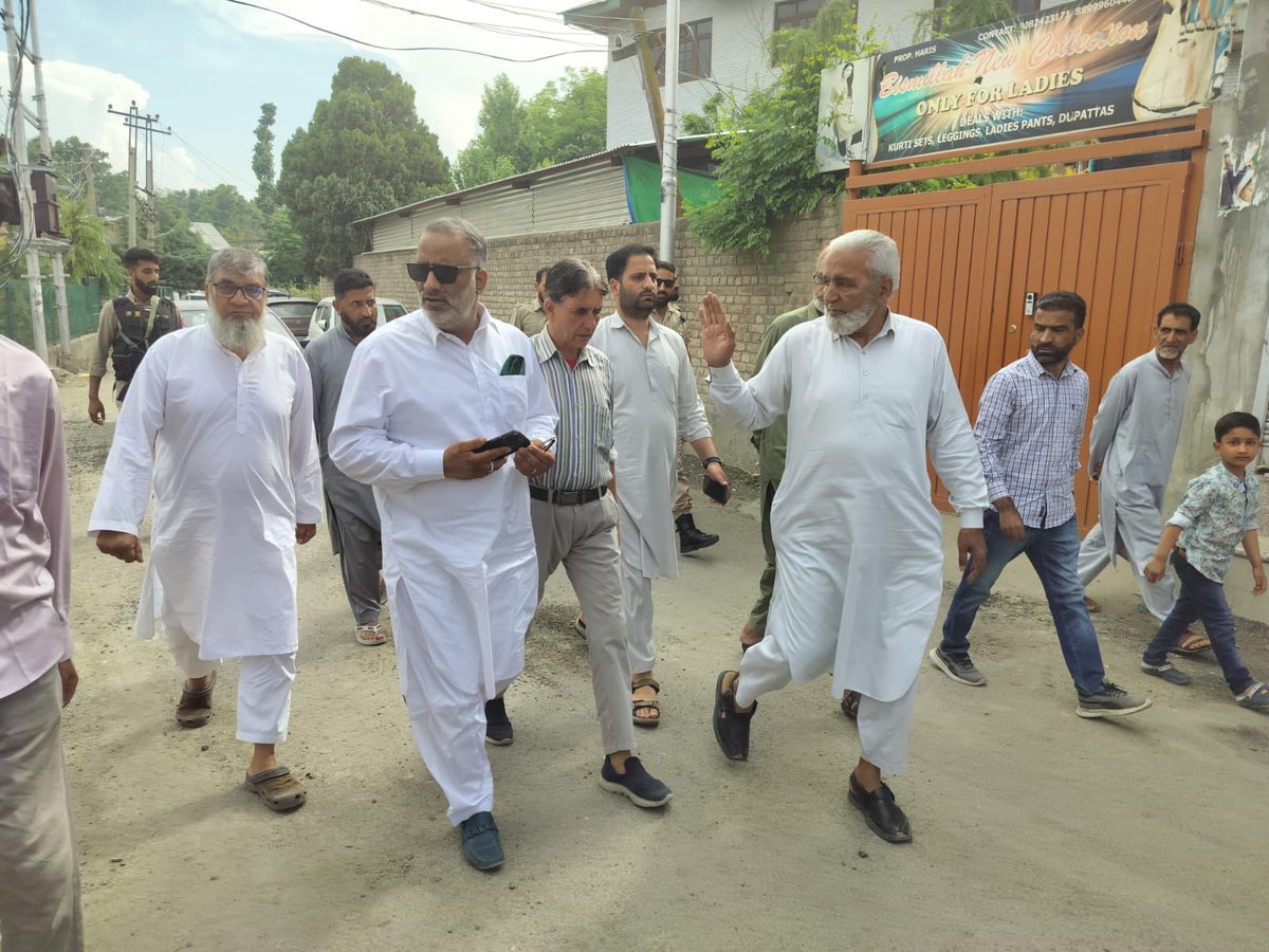 JKNC (@jknc_) on Twitter photo Provincial Vice President (JKNC) Kashmir and MLA Hazratbal <a href="/salmanalisagar/">Salman Sagar</a> today conducted an extensive tour of the interior areas of Habak to review the ongoing macadamization of roads.
During the visit, he issued on-the-spot directions to the concerned officials for the Provincial Vice President (JKNC) Kashmir and MLA Hazratbal <a href="/salmanalisagar/">Salman Sagar</a> today conducted an extensive tour of the interior areas of Habak to review the ongoing macadamization of roads.
During the visit, he issued on-the-spot directions to the concerned officials for the