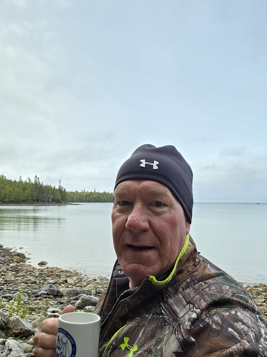 FlinskyJack's tweet photo. Good morning Drummond Island. #Drummond  Island https://t.co/kqi5YyBKyj