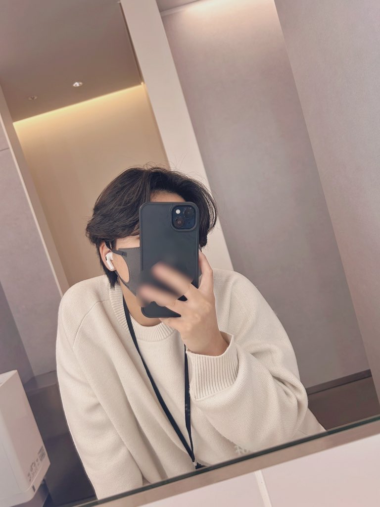 Ogata0111's tweet photo. 04 社会人 🚗/🎮/🐱/🏋🏻

陰キャなので優しくしてください

 #レズビアンさんと繋がりたい 
 #セクマイさんと繋がりたい 
 #LGBTQさんと繋がりたい 
 #ボーイッシュさんと繋がりたい https://t.co/sR4ET5221w