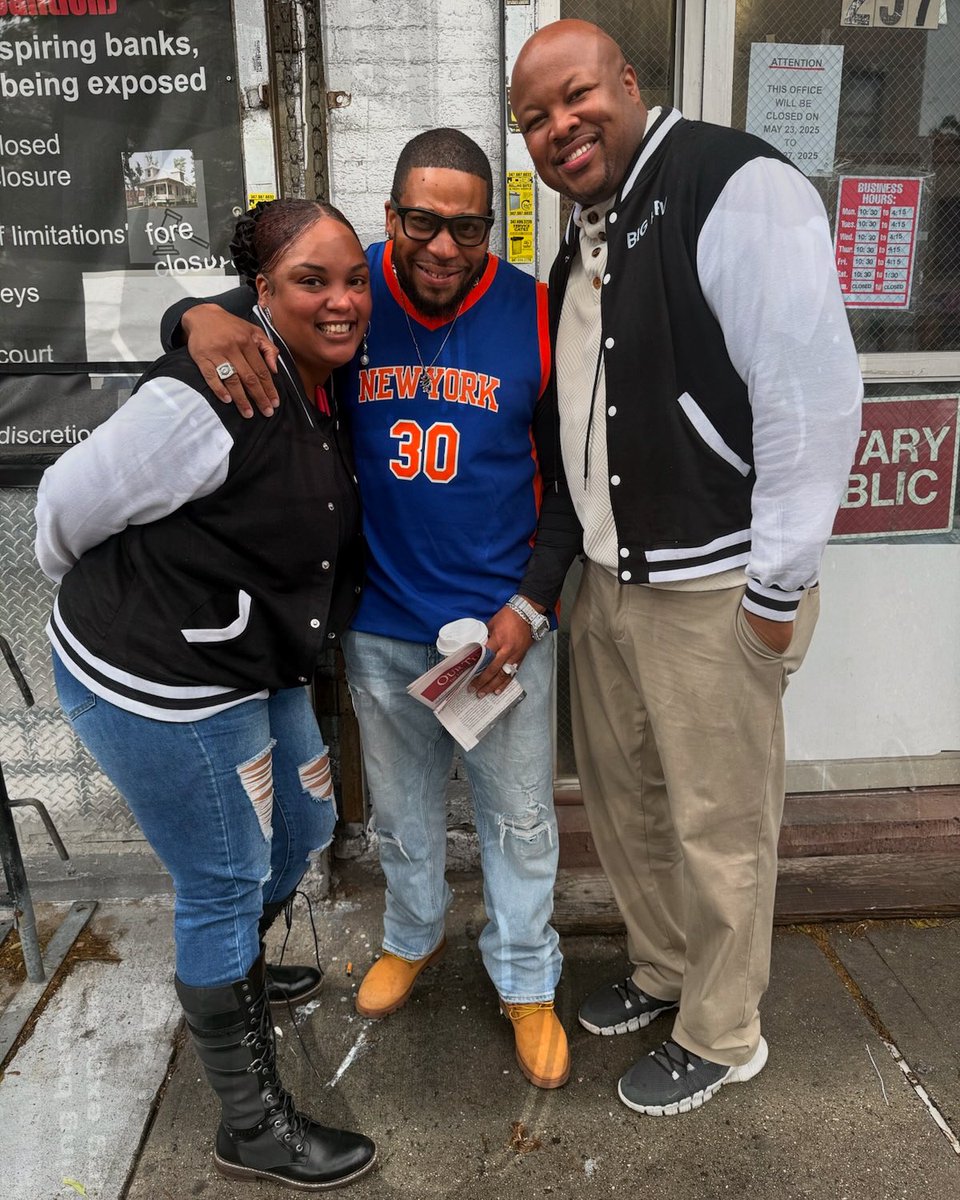 sumthinbrew's tweet photo. Sumthin Brewing Guest Kashif was in the bldg. https://t.co/dMHCEGmOZg