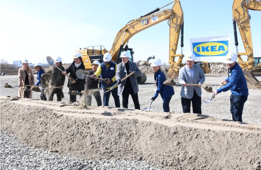 JBest82812's tweet photo. City of Hamilton surpasses $1 Billion in construction value in record time
https://t.co/FPOWAbZpu4 #Hamont #BurlON #BuildingPermits https://t.co/XyISvEnjPD