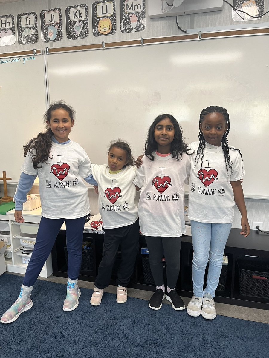 These little runners are all set for their kids marathon tomorrow! 🏃‍♀️👟🏃‍♂️ <a href="/OttawaRaceWknd/">Tamarack Ottawa Race Weekend</a> <a href="/StVeronicaOCSB/">St. Veronica OCSB</a>