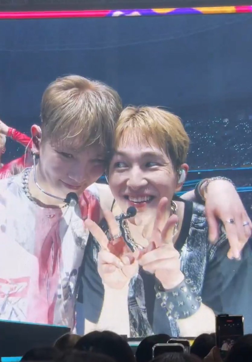 midorijinki's tweet photo. JINKIBUM CUTIE MYLOVE https://t.co/zPdcRTiEY2