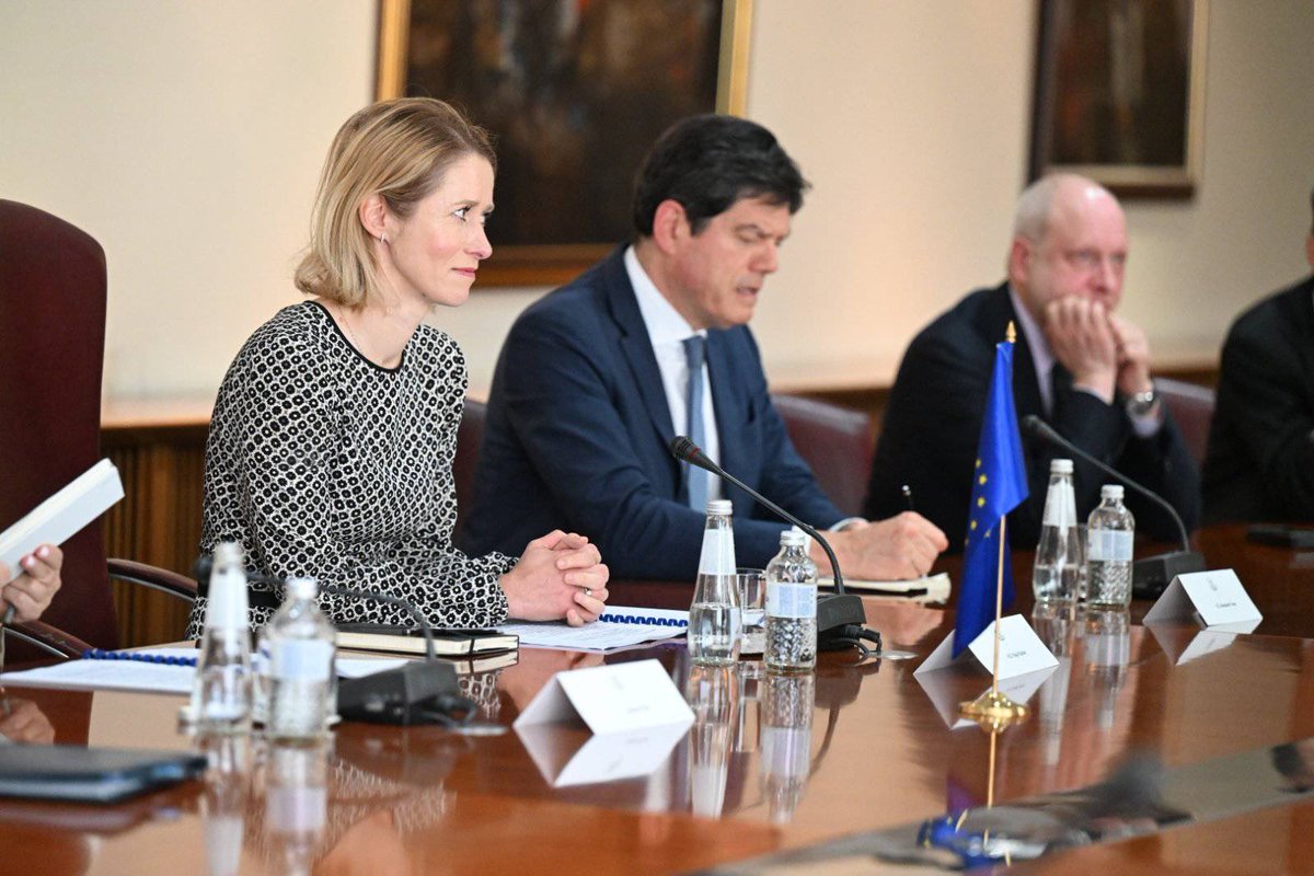 kajakallas's tweet image. A pleasure to be in Skopje.

North Macedonia was the first in the region to sign security and defence partnership with the EU — and the first to benefit from our Growth Plan for the Western Balkans.

It belongs in our European family. Now it's essential to proceed on the EU path.