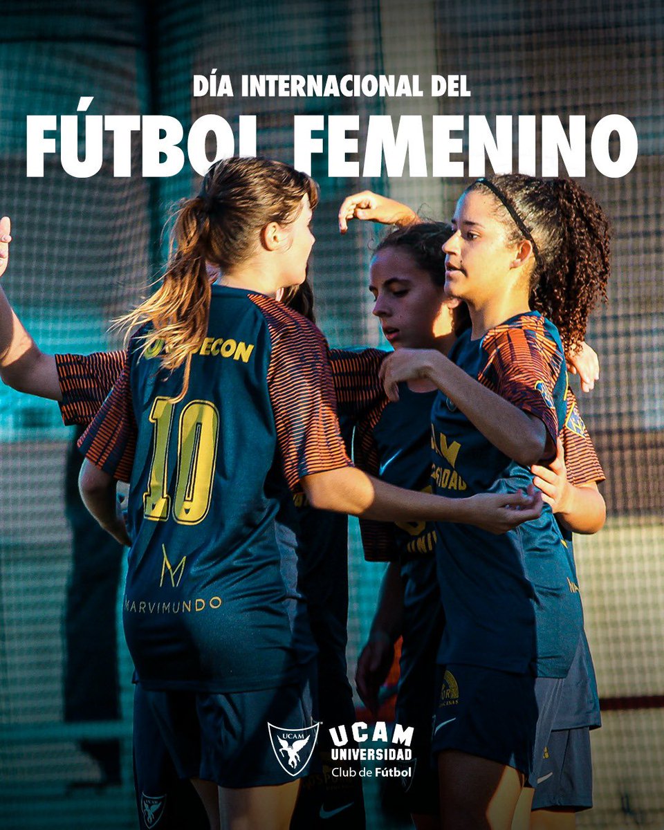 UCAMMurciaCF's tweet photo. 💙 ¡Feliz #DíaDelFútbolFemenino! https://t.co/PX862EbTZo