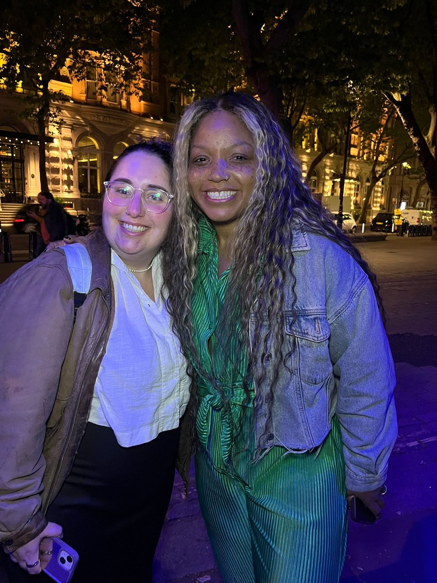 AmyCregor's tweet photo. Just your average night @kitkatclubLDN 😍🍸🎭

Such a pleasure to meet the icons that are @theebillyporter and @marishawallace 🩷thank you for your time!! #westend https://t.co/ZmYS4THwYn