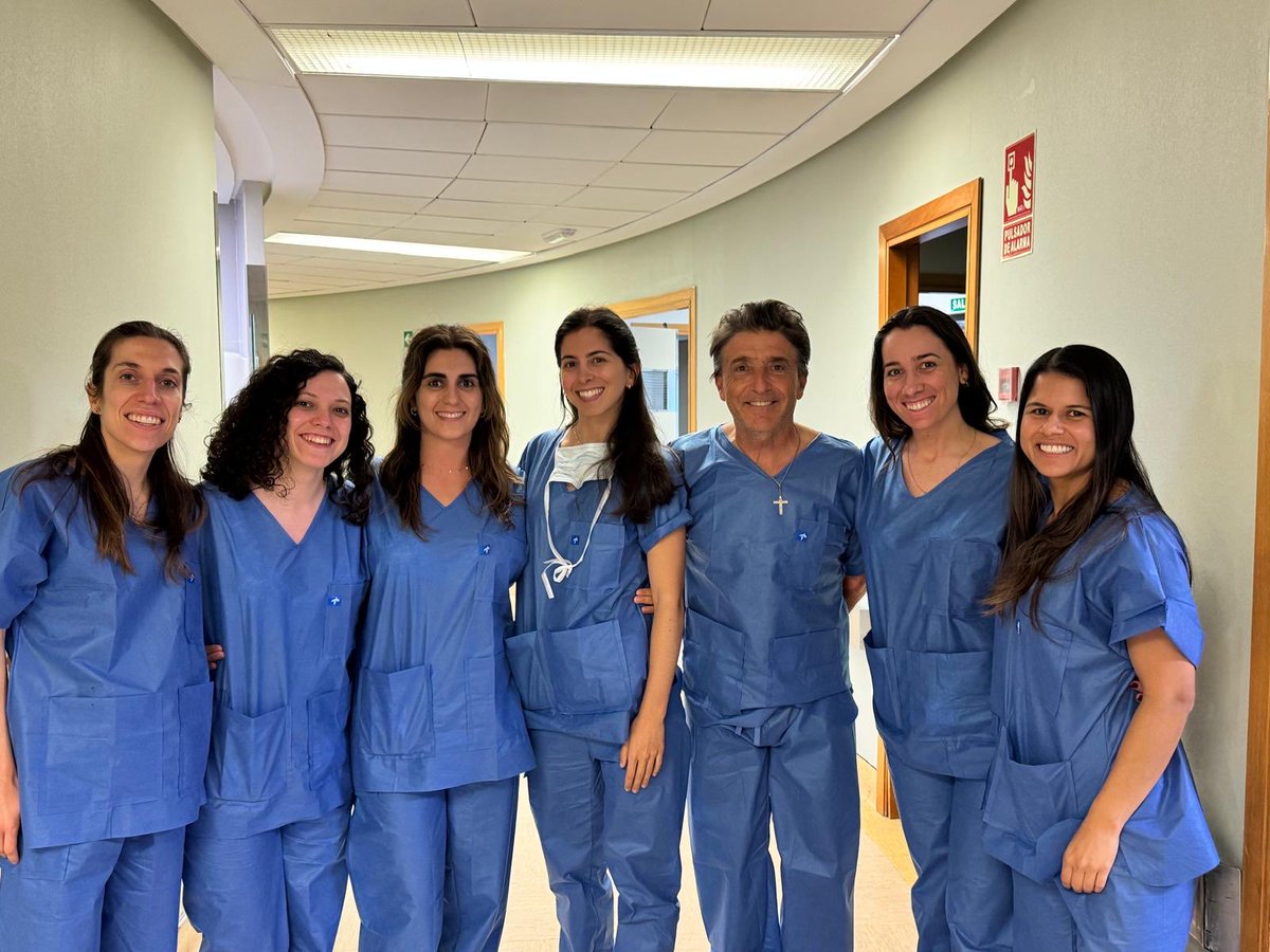 José Vicente Roig (@roigvila) on Twitter photo Finalizando el Curso de Proctologia para residentes de la Asociación Española de Cirujanos en el H. Vithas 9 de Octubre de Valencia.Parece que fue ayer cuando comenzamos y van XXV ediciones!<a href="/coloproctoaec/">Coloproctología-AEC</a> <a href="/JuanGarcaArmen1/">Juan García Armengol</a> <a href="/aecirujanos/">aecirujanos</a> <a href="/UCPSC/">Coloproctología</a> Finalizando el Curso de Proctologia para residentes de la Asociación Española de Cirujanos en el H. Vithas 9 de Octubre de Valencia.Parece que fue ayer cuando comenzamos y van XXV ediciones!<a href="/coloproctoaec/">Coloproctología-AEC</a> <a href="/JuanGarcaArmen1/">Juan García Armengol</a> <a href="/aecirujanos/">aecirujanos</a> <a href="/UCPSC/">Coloproctología</a>