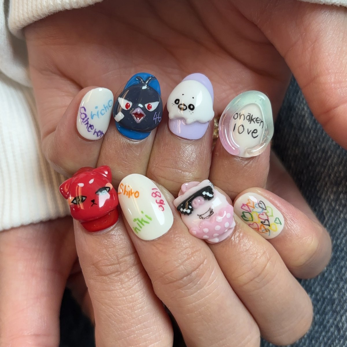 赤いマフラーのしろくま🐻‍❄️🧣 tweet media