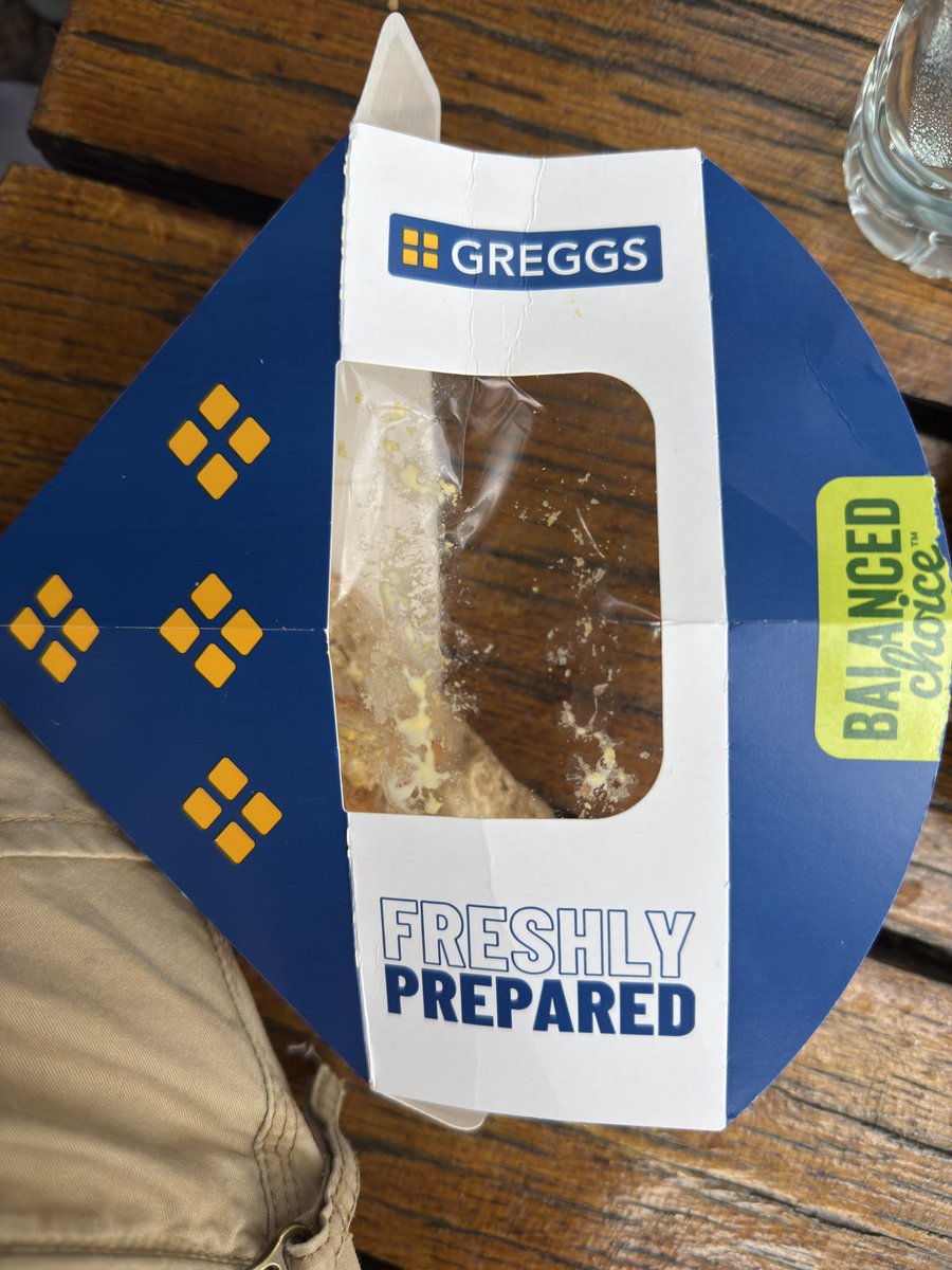 Love you <a href="/GreggsOfficial/">Greggs</a>, but the bread used for the egg sarnies at Kings Cross is as stale as the 8th series of The Walking Dead 😕