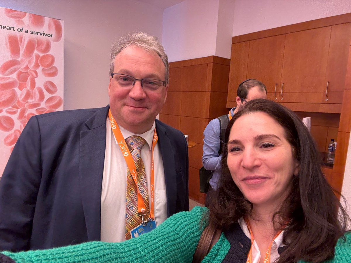 Best thing about conferences is getting to meet some of the legends of neonatology #SIGNEC2025